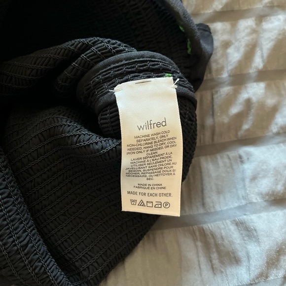 ARITZIA Wilfred Luella Smocked Strap Dress in Black and Leaf Print - Picture 9 of 10